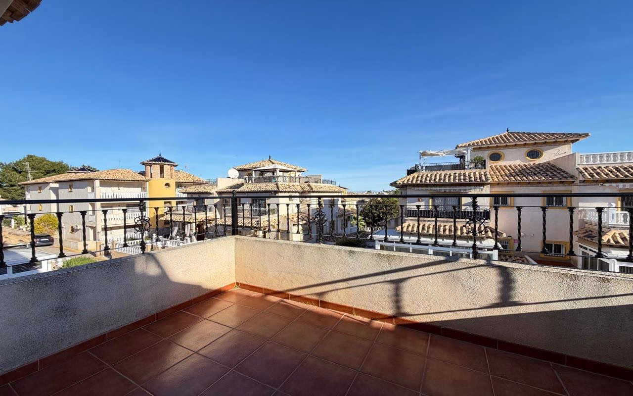 WV2604_2 Bedrooms Corner TownHouse with comm. Pool, Off-Road Parking, Glazed-In Terrace, Parking and Solarium with Sea Views_LAS FILIPINAS_VILLAMARTIN | White Villas in Spain WhiteVillasInSpain43 4