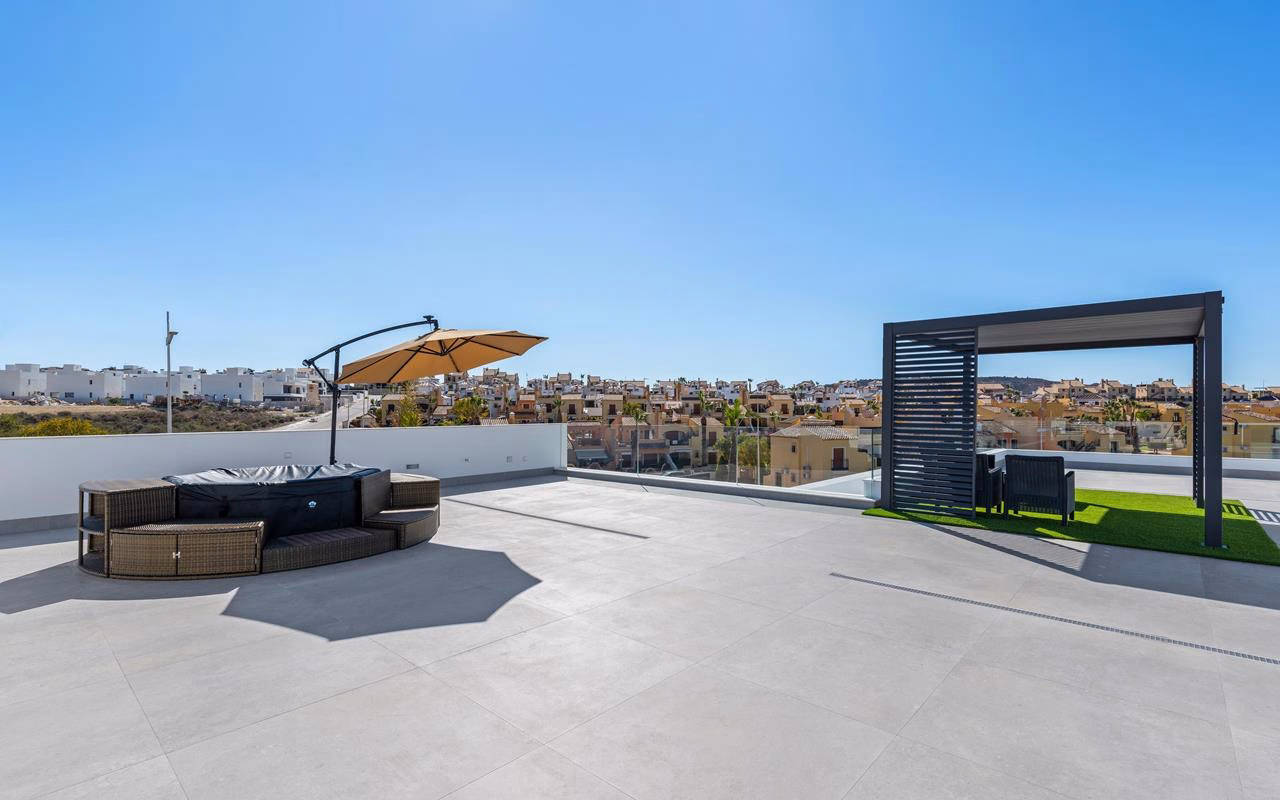 WV2602_3 Bedrooms NEW Modern Villas with Pool, Off-Road Parking and Solarium_LA FINCA GOLF_ALGORFA | White Villas in Spain WhiteVillasInSpain45 1