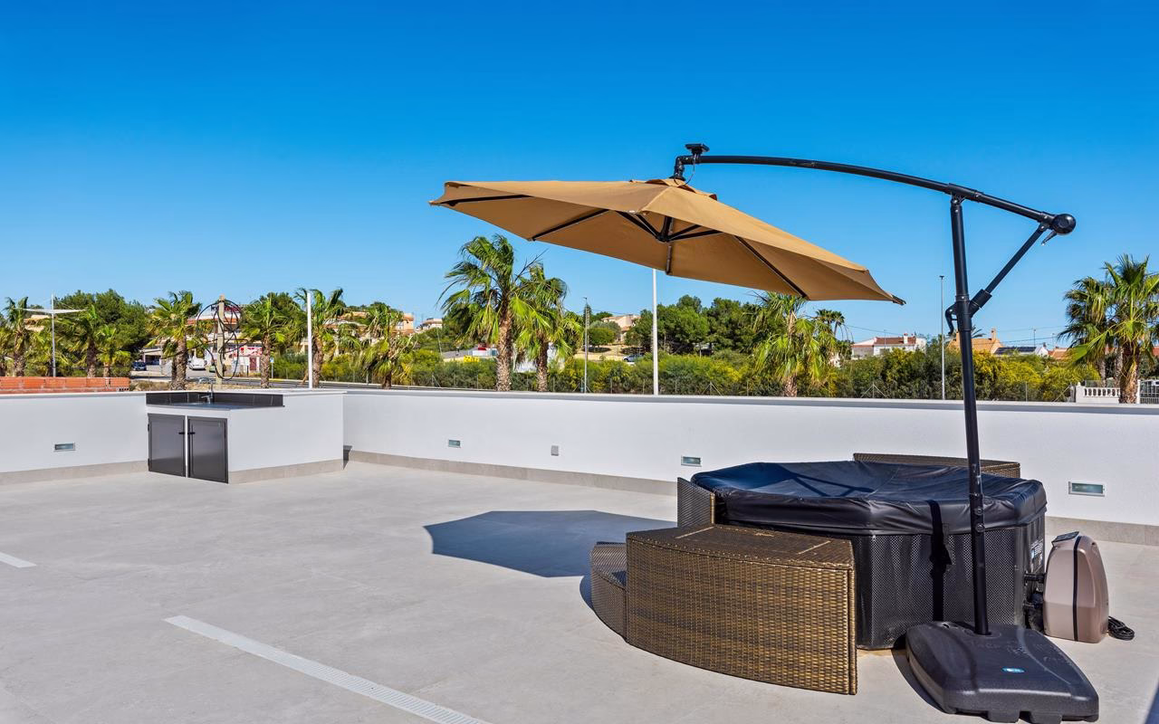 WV2602_3 Bedrooms NEW Modern Villas with Pool, Off-Road Parking and Solarium_LA FINCA GOLF_ALGORFA | White Villas in Spain WhiteVillasInSpain47 1