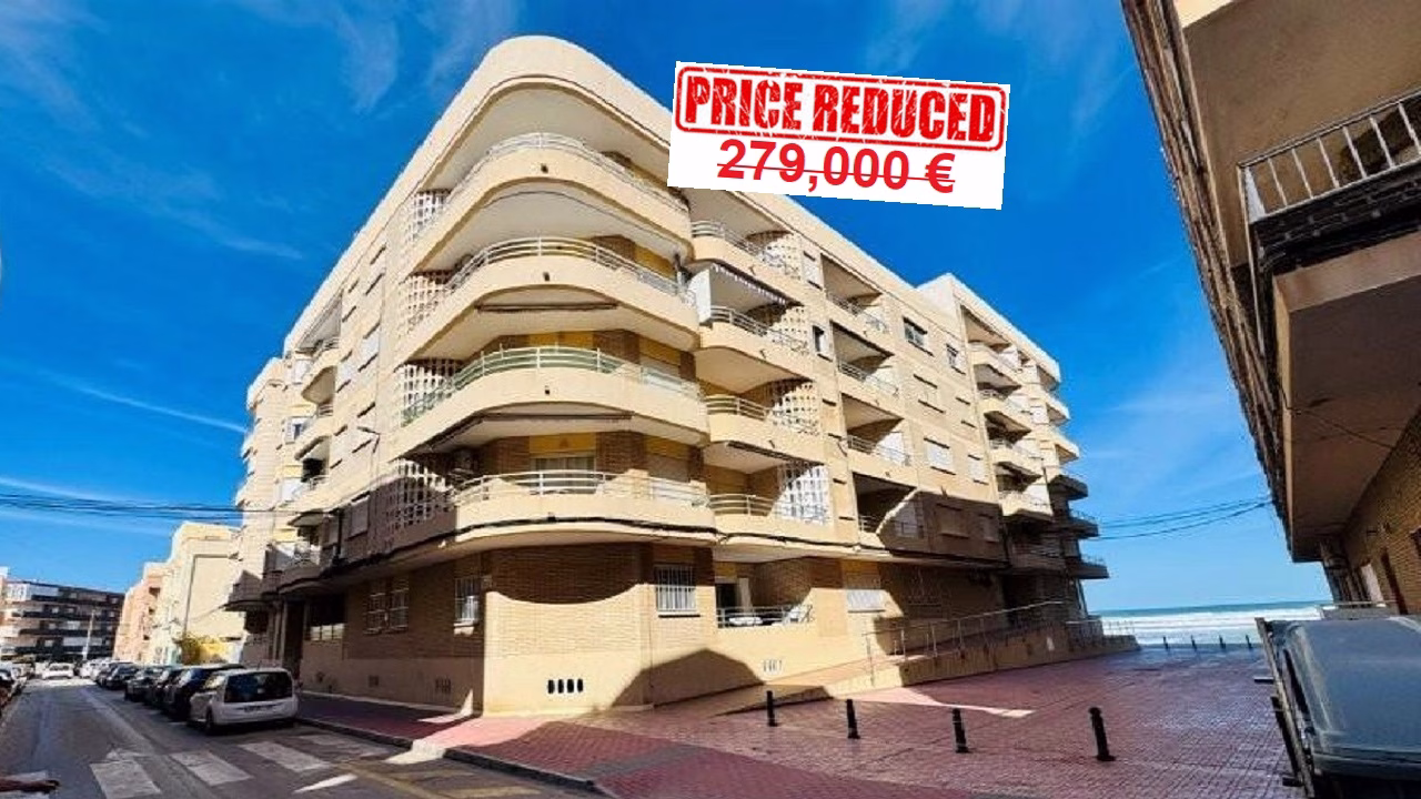 3 Bedrooms Beachfront Apartment on 4th Floor with Lift Access and Sea views Terrace_LA MATA