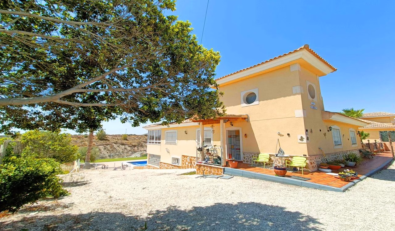 Ref: WV2610 — EL SALADO – 5 Bedrooms Detached Country Villa with Pool, Glazed-in Terrace and Guest House_ABANILLA | White Villas in Spain WhiteVillasInSpain05 30