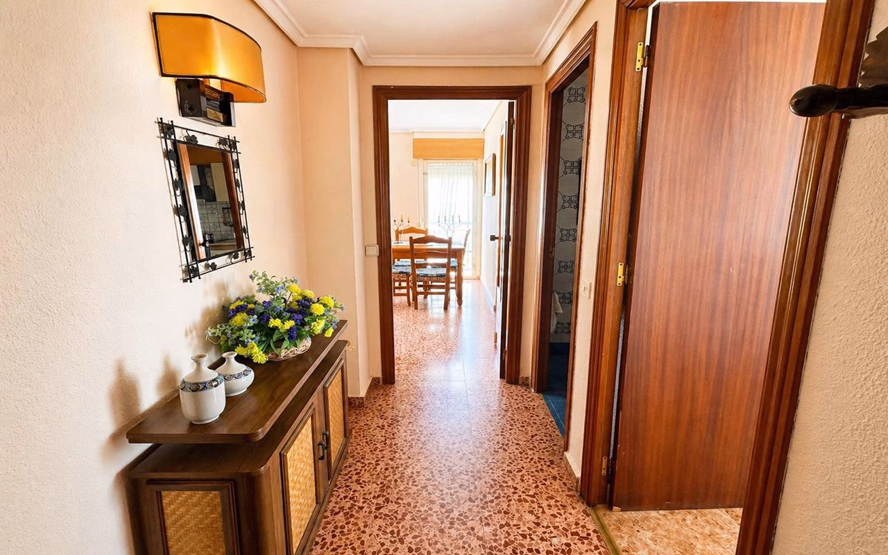 WS5411_2 Bedrooms Apartment on 4th Floor with Lift Access, Parking, Glazed-in Terrace and Solarium, 250m to the Beach_LA MATA_TORREVIEJA | White Villas in Spain WhiteVillasInSpain05 4