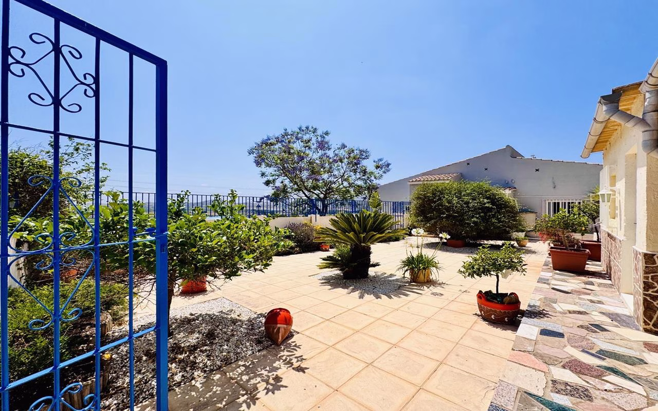 Ref: WAC0581 — ASPE – 4 Bedrooms Country Villa with Pool, Bar, BBQ, Glazed-in Lounge/Terrace and Off-Road Parking. | White Villas in Spain WhiteVillasInSpain06 24