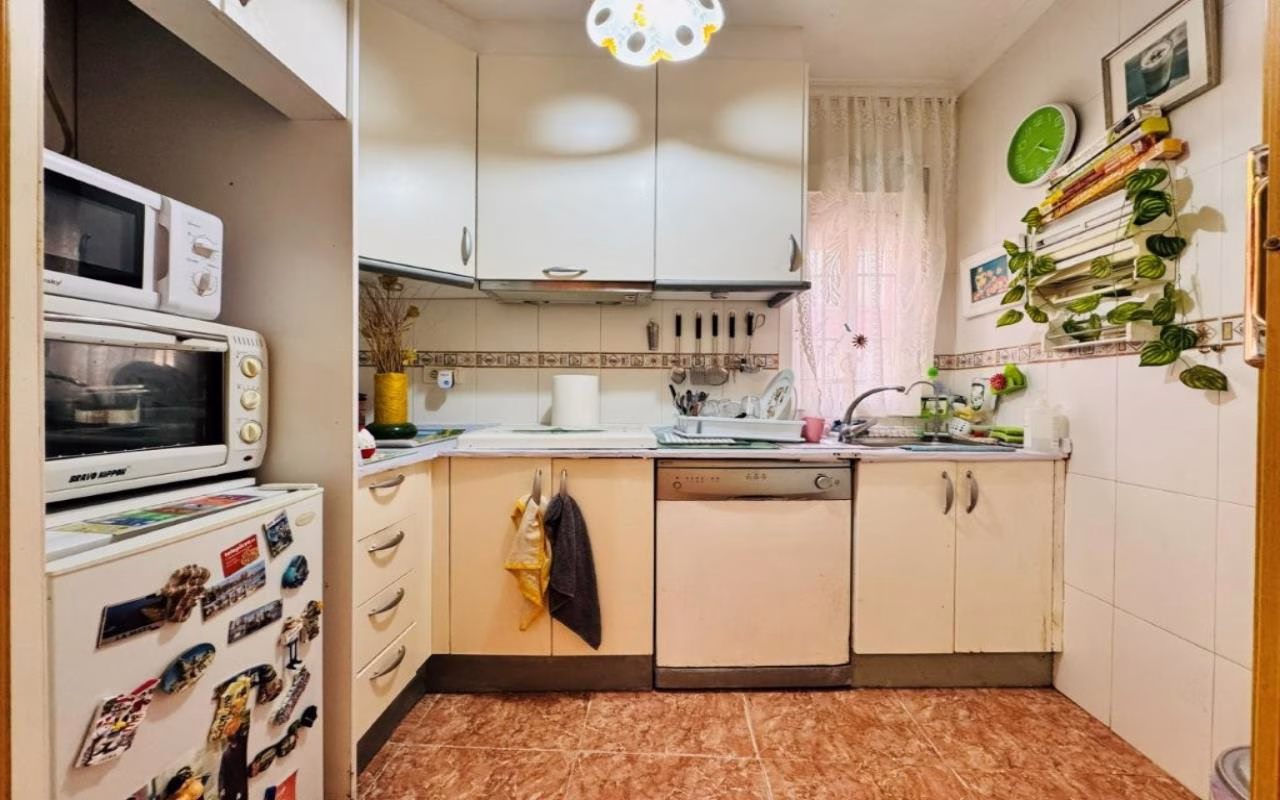 Ref: WSM1266 — LA MATA – 2 Bedrooms Town Centre Apartment on Ground Floor, 200m to the Beach_TORREVIEJA | White Villas in Spain WhiteVillasInSpain06 34