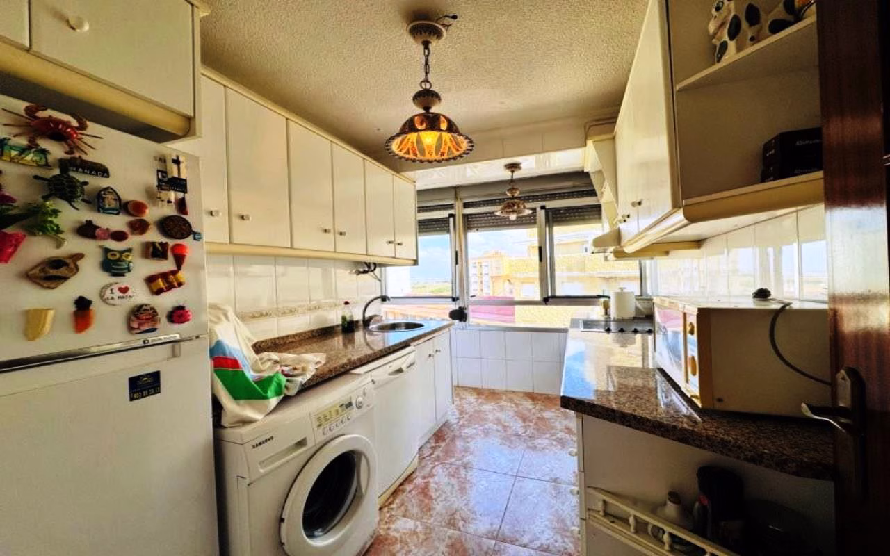 WSM1263_2 Bedrooms Apartment on 4th Floor (NO Lift) with Sea Views Terrace, 100m to the Beach_LA MATA, TORREVIEJA | White Villas in Spain WhiteVillasInSpain07 14