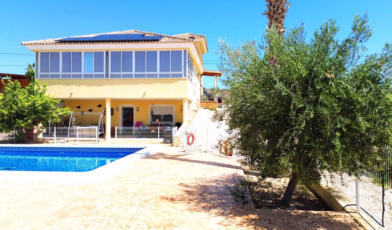 Ref: WV2610 — EL SALADO – 5 Bedrooms Detached Country Villa with Pool, Glazed-in Terrace and Guest House_ABANILLA | White Villas in Spain WhiteVillasInSpain07 30