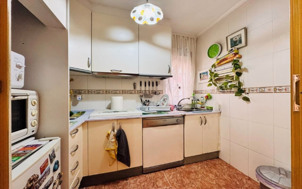 Ref: WSM1266 — LA MATA – 2 Bedrooms Town Centre Apartment on Ground Floor, 200m to the Beach_TORREVIEJA | White Villas in Spain WhiteVillasInSpain07 34