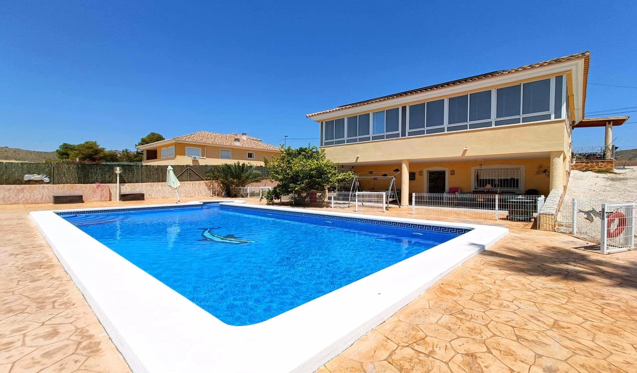Ref: WV2610 — EL SALADO – 5 Bedrooms Detached Country Villa with Pool, Glazed-in Terrace and Guest House_ABANILLA | White Villas in Spain WhiteVillasInSpain08 30