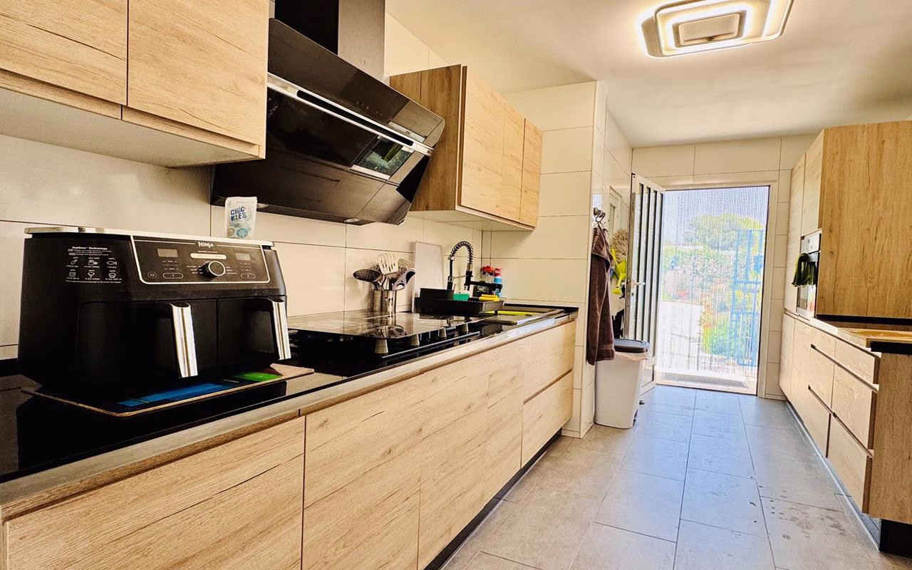 Ref: WAC0581 — ASPE – 4 Bedrooms Country Villa with Pool, Bar, BBQ, Glazed-in Lounge/Terrace and Off-Road Parking. | White Villas in Spain WhiteVillasInSpain09 24