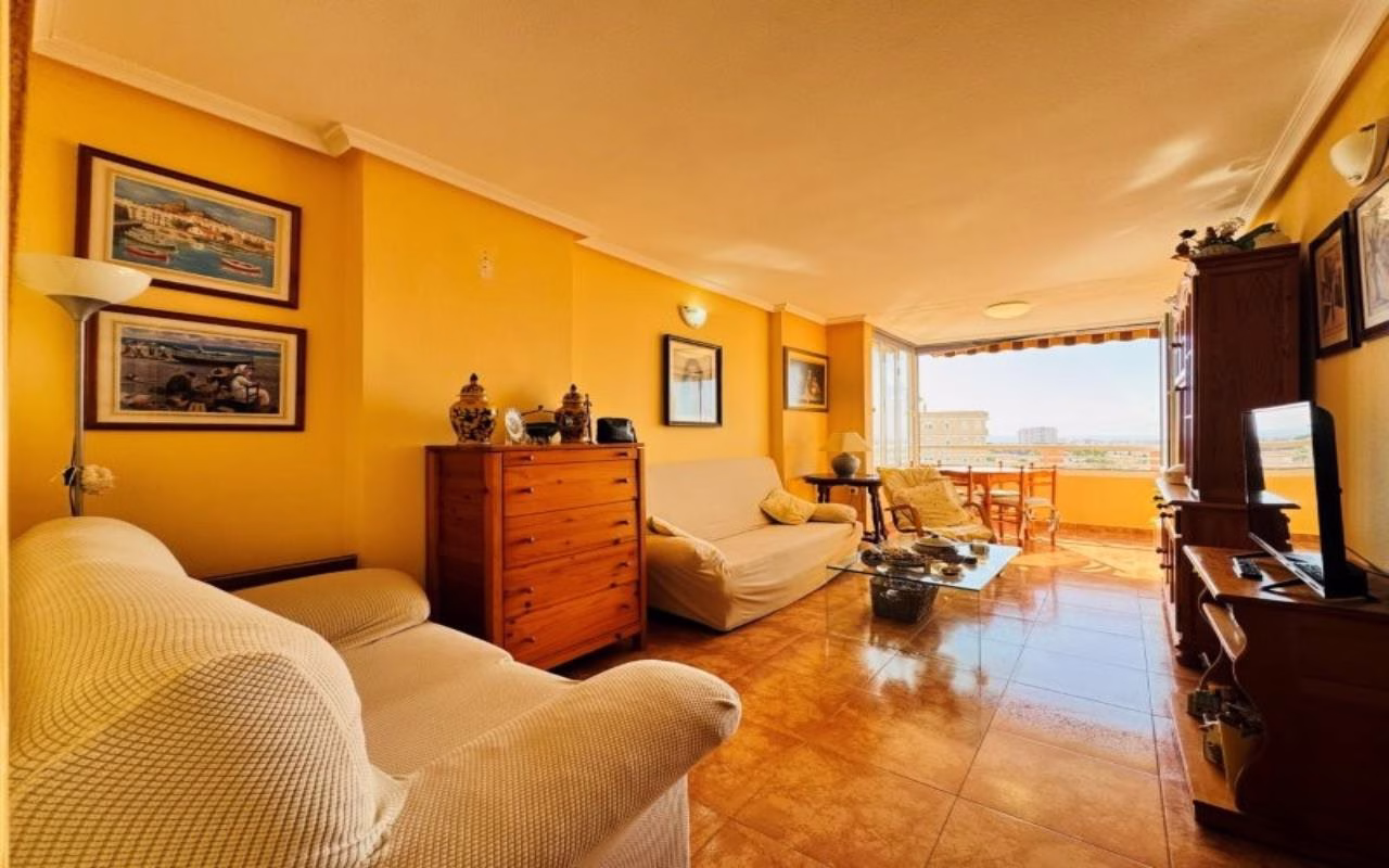 Ref: WSM1264 — TORREVIEJA – 2 Bedrooms Apartment on 8th Floor with Sea Views, Lift Access, 2 comm. Pools, Childrens playground and Parking | White Villas in Spain WhiteVillasInSpain09 27