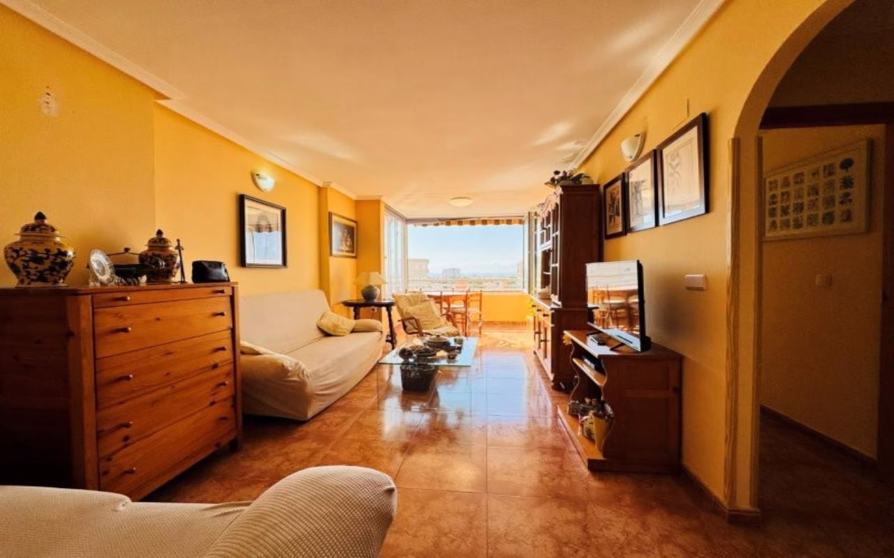 Ref: WSM1264 — TORREVIEJA – 2 Bedrooms Apartment on 8th Floor with Sea Views, Lift Access, 2 comm. Pools, Childrens playground and Parking | White Villas in Spain WhiteVillasInSpain10 27