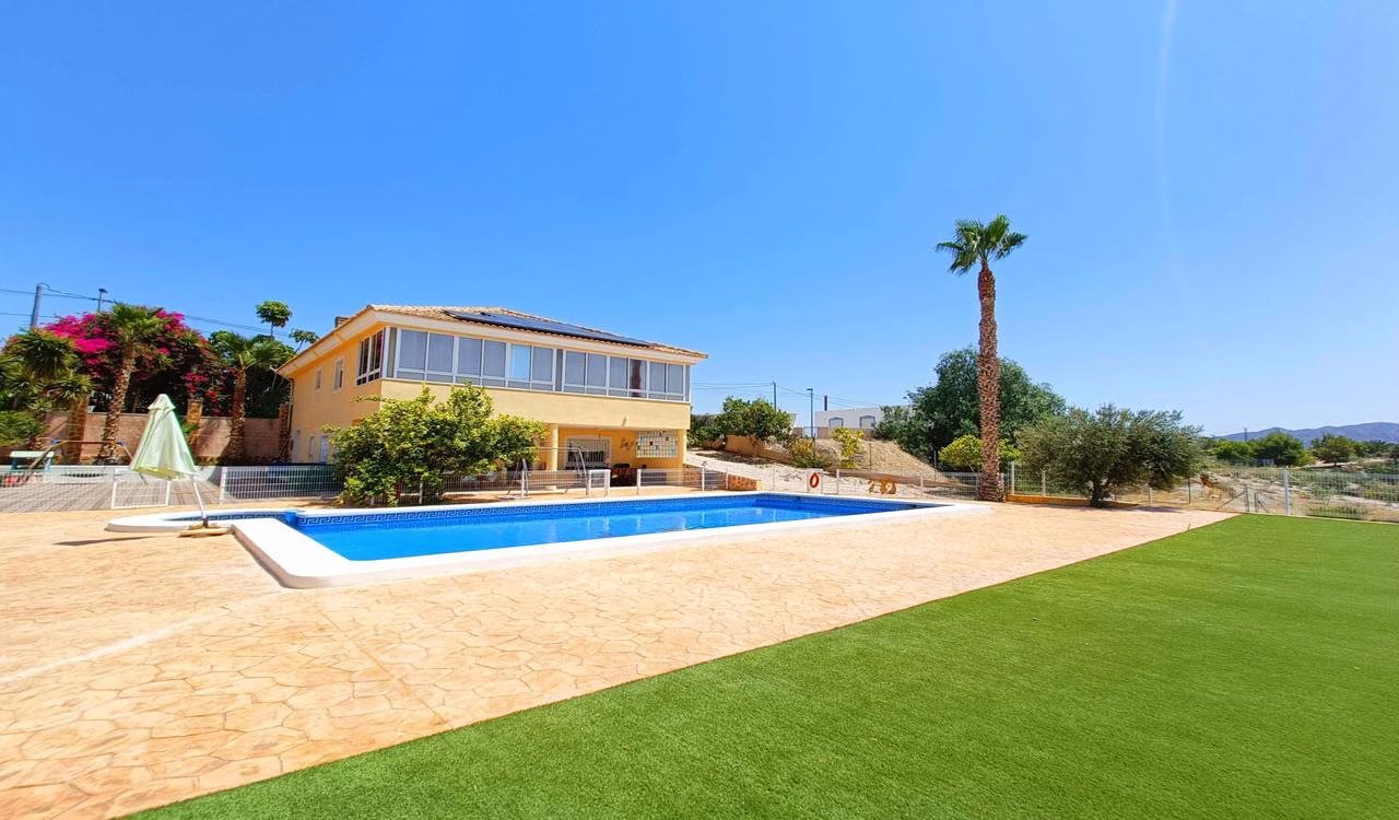 Ref: WV2610 — EL SALADO – 5 Bedrooms Detached Country Villa with Pool, Glazed-in Terrace and Guest House_ABANILLA | White Villas in Spain WhiteVillasInSpain10 30