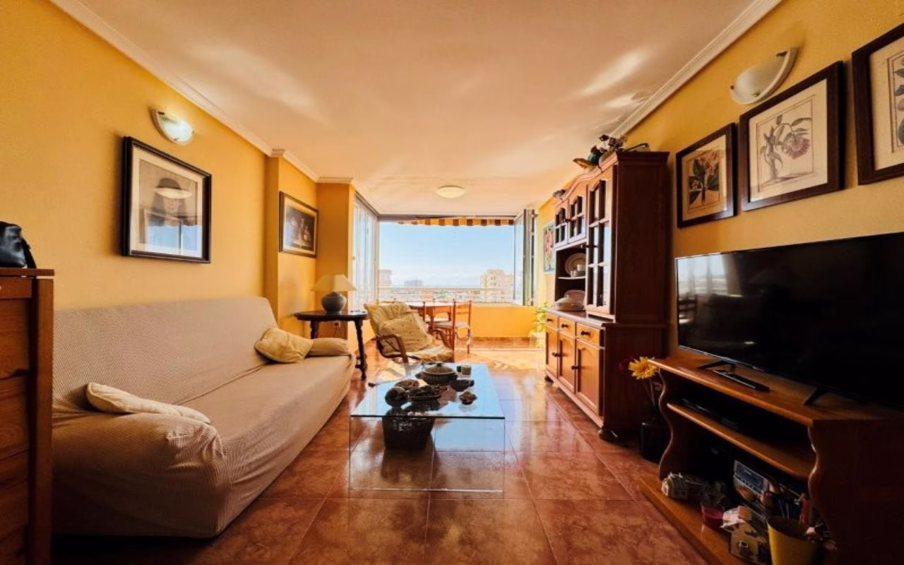 Ref: WSM1264 — TORREVIEJA – 2 Bedrooms Apartment on 8th Floor with Sea Views, Lift Access, 2 comm. Pools, Childrens playground and Parking | White Villas in Spain WhiteVillasInSpain11 27