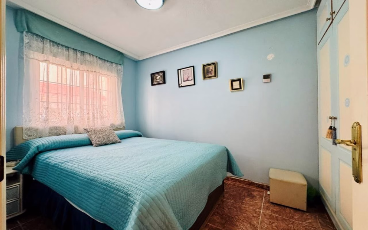 Ref: WSM1266 — LA MATA – 2 Bedrooms Town Centre Apartment on Ground Floor, 200m to the Beach_TORREVIEJA | White Villas in Spain WhiteVillasInSpain13 34