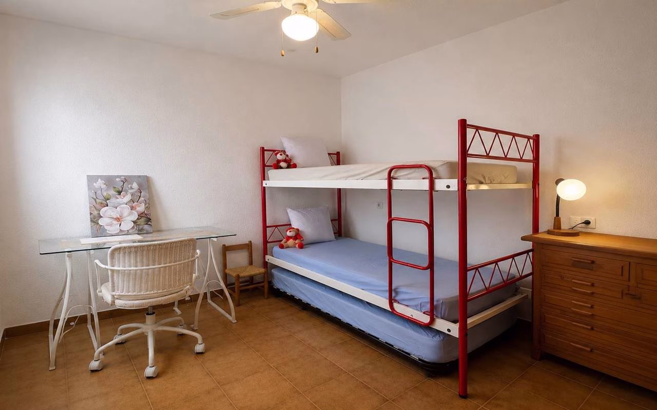 Ref: WTi3226 — PLAYA FLAMENCA – 3 Bedrooms Corner TownHouse with Front Terrace, Storage room and Parking, 500m to the Beach | White Villas in Spain WhiteVillasInSpain15 40