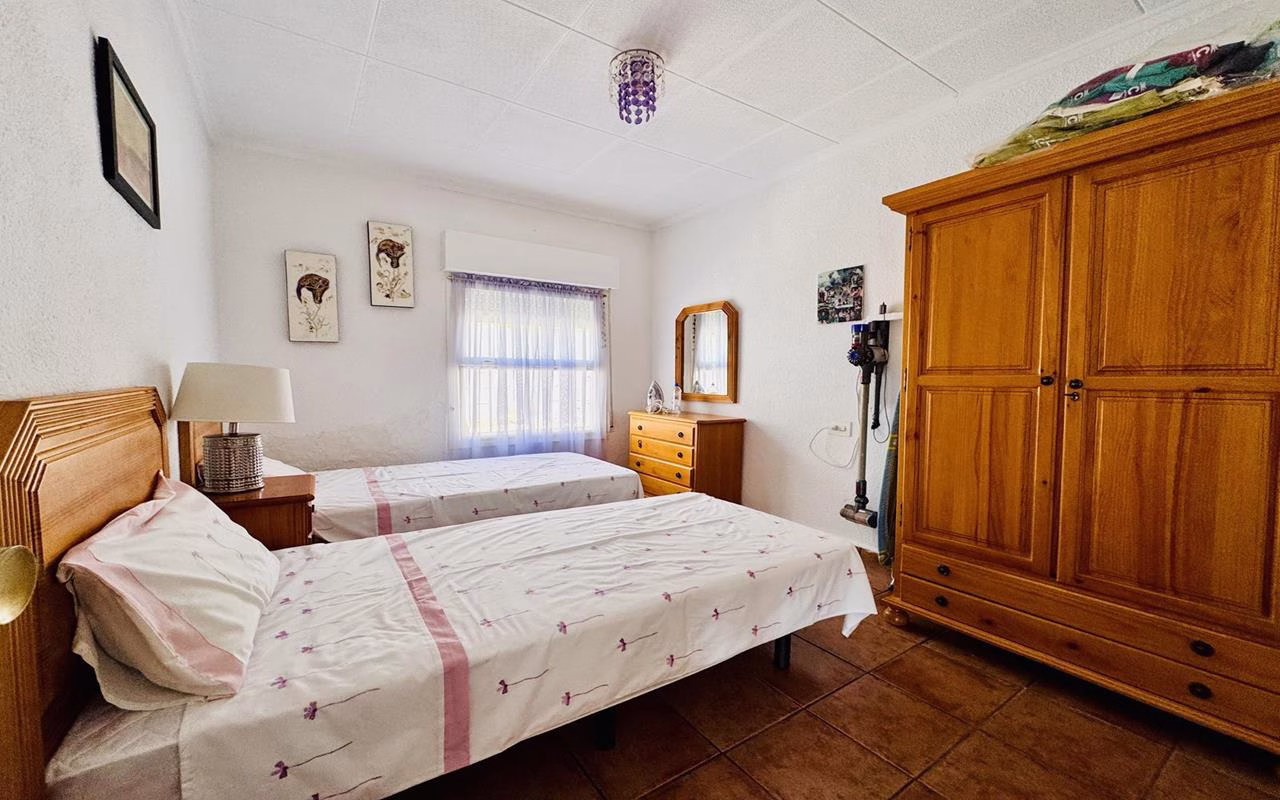 Ref: WAC0581 — ASPE – 4 Bedrooms Country Villa with Pool, Bar, BBQ, Glazed-in Lounge/Terrace and Off-Road Parking. | White Villas in Spain WhiteVillasInSpain19 18