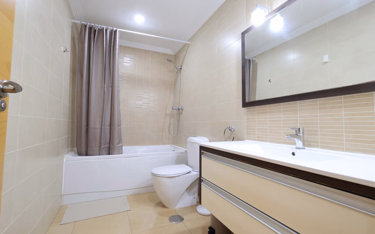 Ref: WIH3026 — LOMAS de CABO ROIG – 2 Bedrooms Apartment on 2nd Floor with comm. Pool, Sauna, Gym, Parking, Sea and Pool views Terrace | White Villas in Spain WhiteVillasInSpain19 26