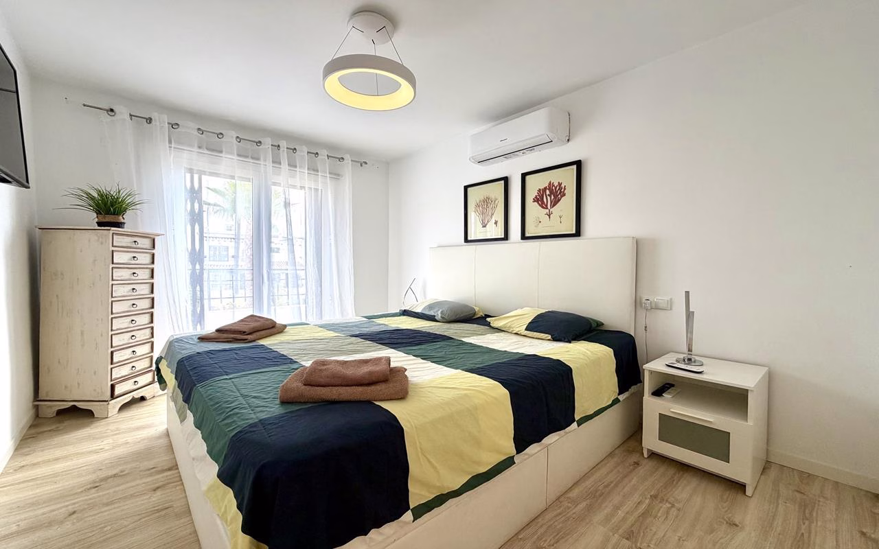WV2608_2 Bedrooms TownHouse with comm. Pool, Glazed-in Terrace, Front and Back Garden, BBQ and Solarium_VILLAMARTIN | White Villas in Spain WhiteVillasInSpain20 5