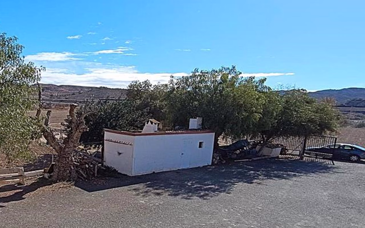 Ref: WAC0561 — ASPE – 5 Bedrooms Country Villa with Pool, Garage, Terrace and BBQ on a 58000m² Plot | White Villas in Spain WhiteVillasInSpain26 12