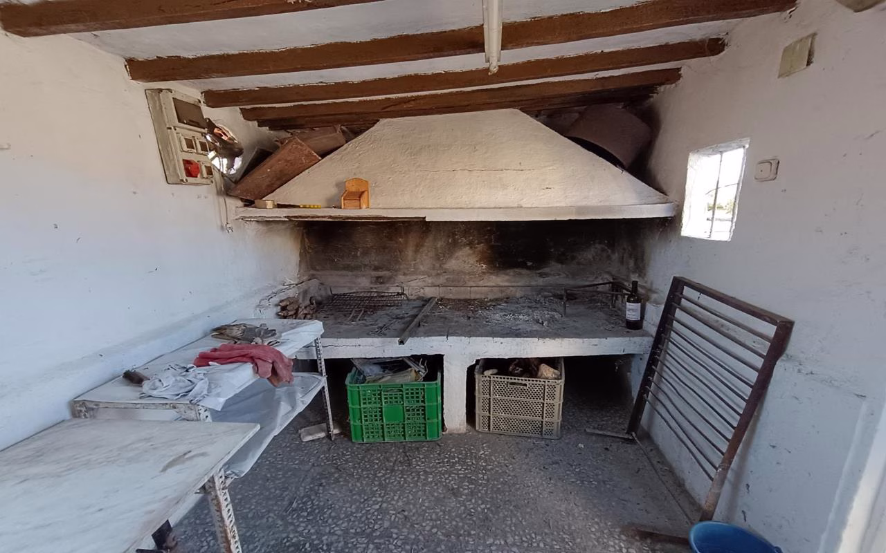 Ref: WAC0561 — ASPE – 5 Bedrooms Country Villa with Pool, Garage, Terrace and BBQ on a 58000m² Plot | White Villas in Spain WhiteVillasInSpain27 12