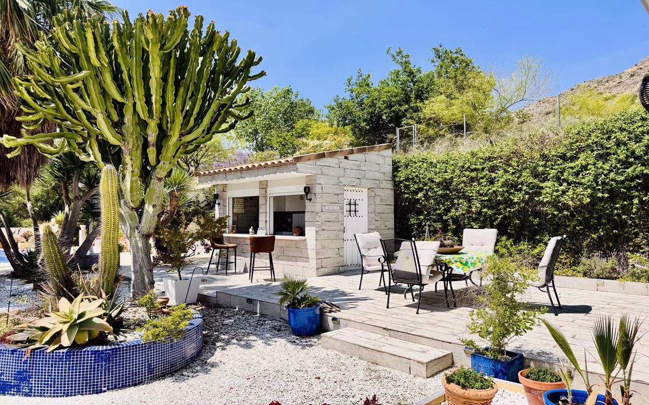 Ref: WAC0581 — ASPE – 4 Bedrooms Country Villa with Pool, Bar, BBQ, Glazed-in Lounge/Terrace and Off-Road Parking. | White Villas in Spain WhiteVillasInSpain36 6