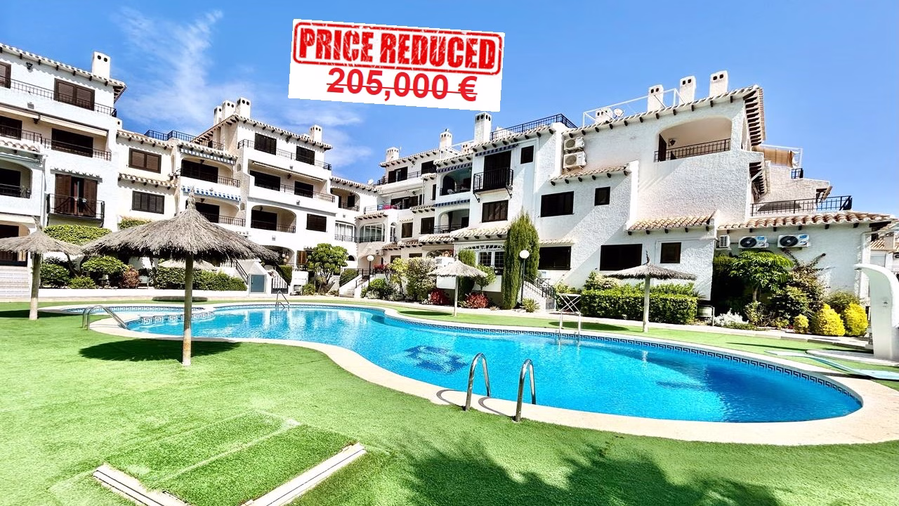 2 Bedrooms Apartment on 1st Floor with comm. Pool in gated Residential Complex, 500m to the Beach_CABO ROIG