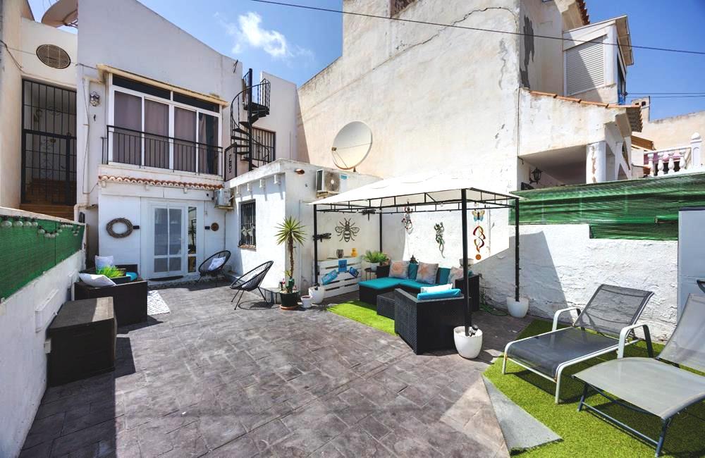 Index | White Villas in Spain 2 Bedrooms Reformed Ground-Floor Apartment with large sunny Front Terrace - TORREVIEJA - EL CHAPARRAL