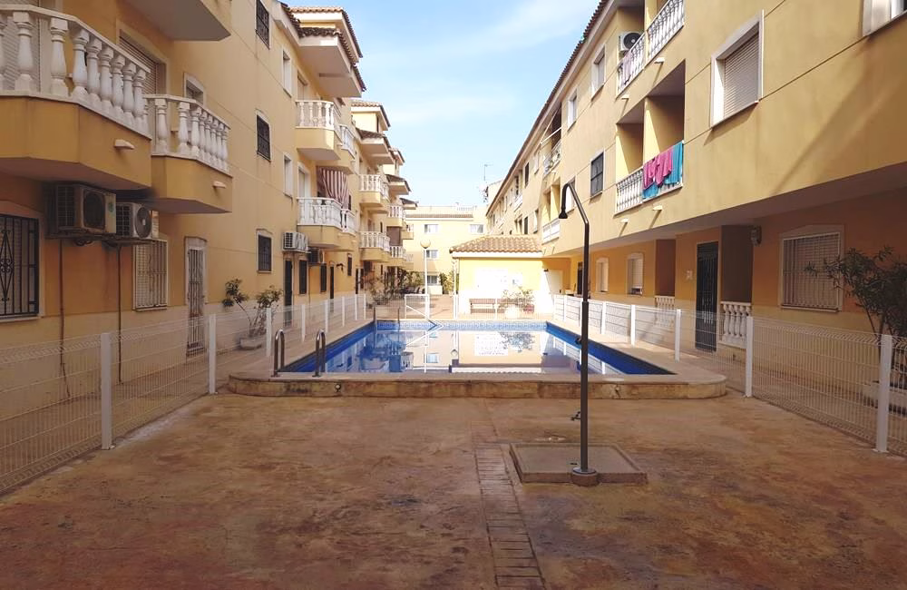 Ref: WPR1916 — FORMENTERA del SEGURA – 2 Bedrooms Top Floor Apartment with comm. Pool, Lift Access and Solarium | White Villas in Spain WhiteVillasInSpain02 6