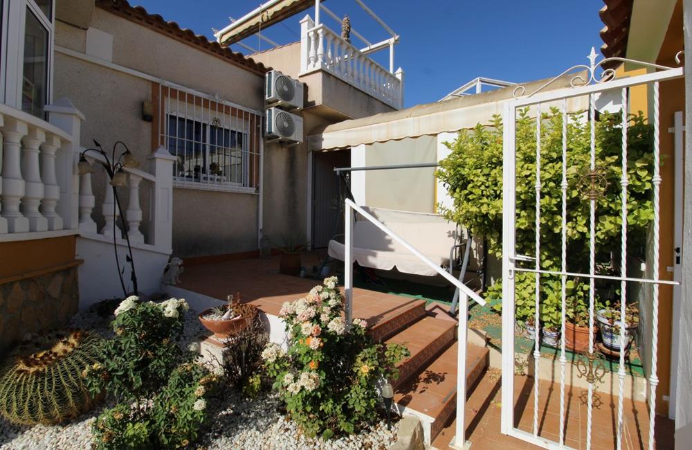 Ref: WV2621 — SAN MIGUEL de SALINAS – 3 Bedrooms Detached Villa with Pool, Garage, Solarium and Car. | White Villas in Spain WhiteVillasInSpain04 18