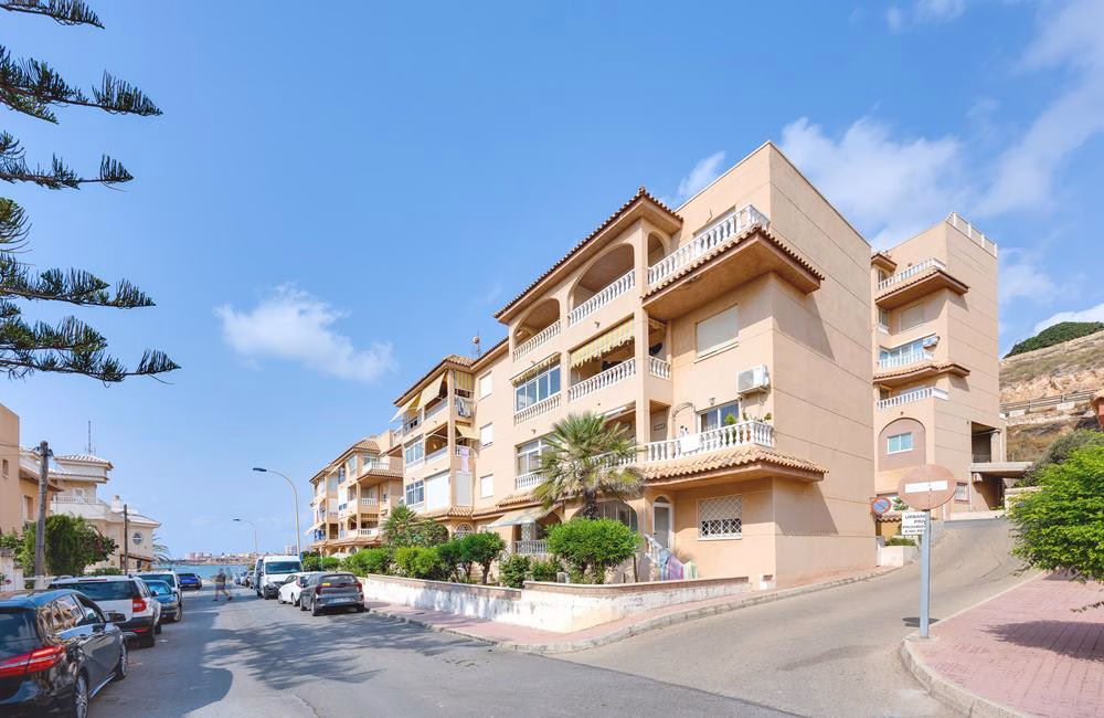 Ref: WS5426 — TORRE LA MATA (Torrevieja) – 2 Bedrooms Apartment on 3rd Floor with comm. Pool, Terrace and Sea Views, 100m to Beach. | White Villas in Spain WhiteVillasInSpain06 29