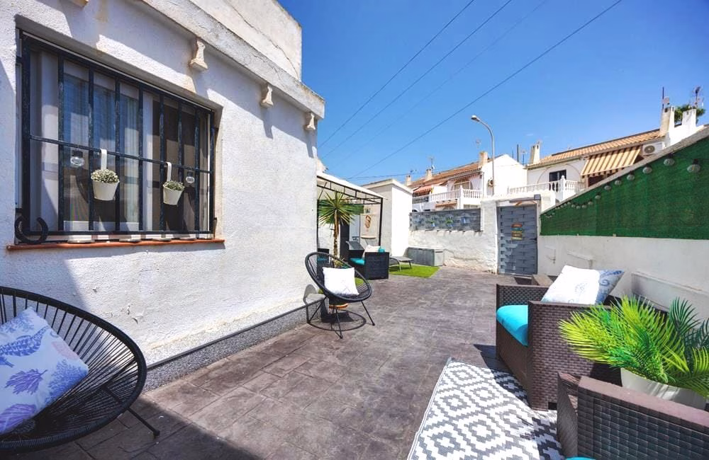 Ref: WV2619 — TORREVIEJA (El Chaparral) – 2 Bedrooms Reformed Ground-Floor Apartment with Large Sunny Front Terrace. | White Villas in Spain WhiteVillasInSpain07 16