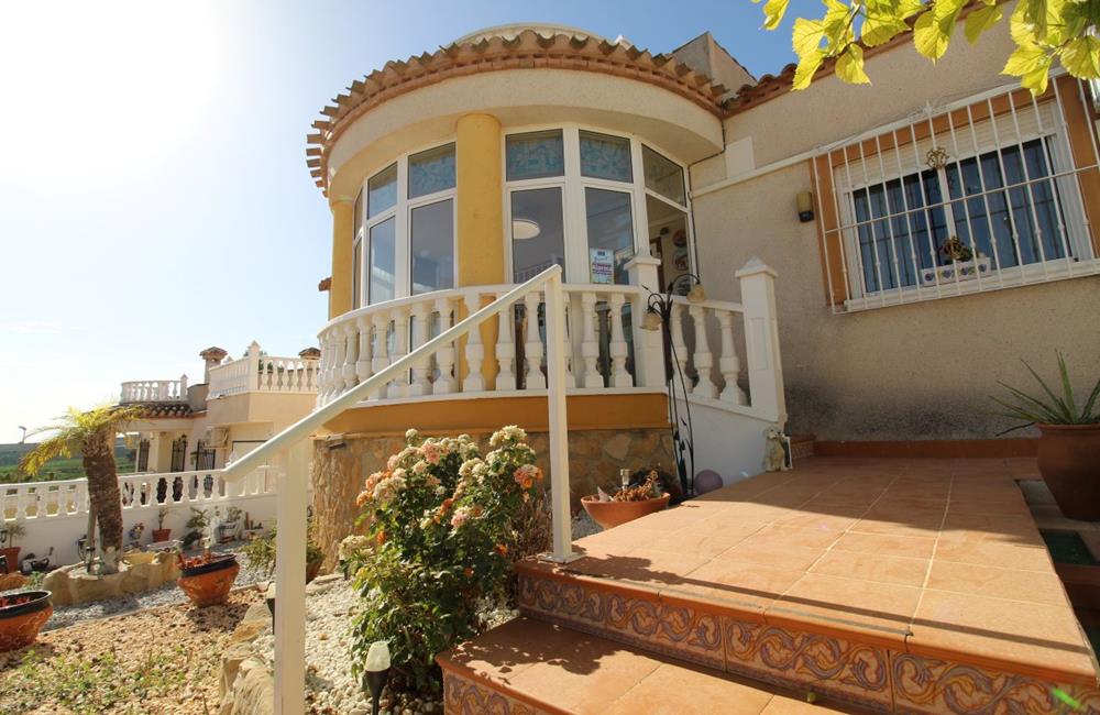Ref: WV2621 — SAN MIGUEL de SALINAS – 3 Bedrooms Detached Villa with Pool, Garage, Solarium and Car. | White Villas in Spain WhiteVillasInSpain07 18