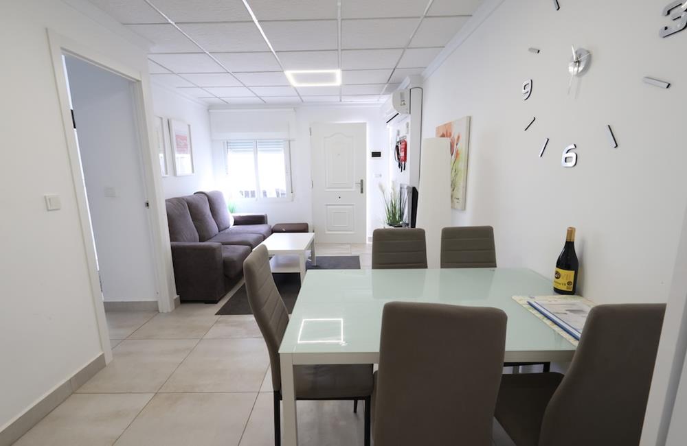 Ref: WIH3056 — TORREVIEJA – 3 Bedrooms Renovated Bungalow with comm. Pool, Parking and Solarium. | White Villas in Spain WhiteVillasInSpain08 28