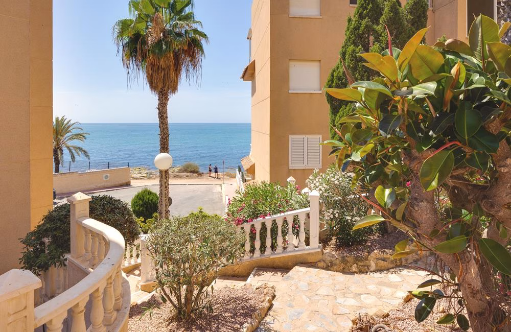 Ref: WS5426 — TORRE LA MATA (Torrevieja) – 2 Bedrooms Apartment on 3rd Floor with comm. Pool, Terrace and Sea Views, 100m to Beach. | White Villas in Spain WhiteVillasInSpain09 29