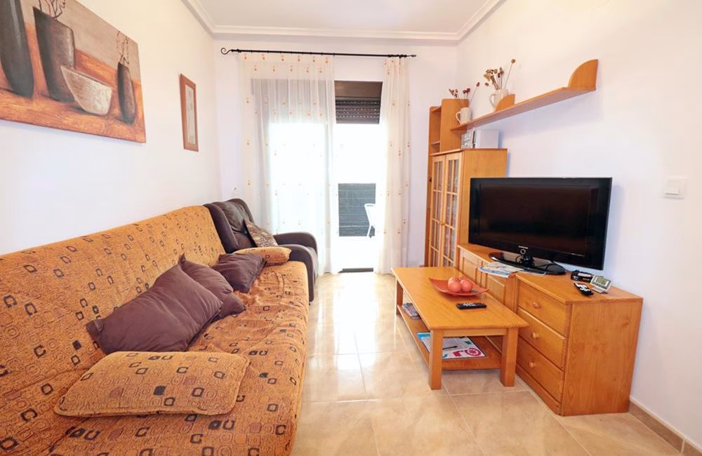 Ref: WPR1917 — TORREVIEJA (Acequion Beach area) – 2 Bedrooms Apartment on 1st Floor with Lift Access, Parking and Terrace, 100m to the Beach | White Villas in Spain WhiteVillasInSpain09 9
