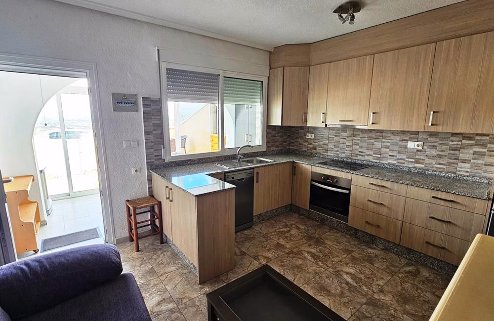 Ref: WSL1614 — CIUDAD QUESADA – 1 Bedroom Renovated Bungalow with Storage, Glazed-in Terrace and Parking. | White Villas in Spain WhiteVillasInSpain12 31