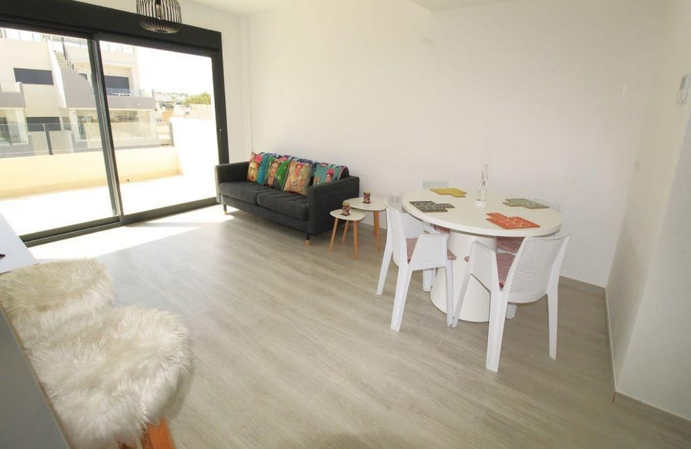 Ref: WV2622 — PLAYA FLAMENCA – 2 Bedrooms PentHouse with comm. Pool, Terrace, Solarium and Parking. | White Villas in Spain WhiteVillasInSpain13 23
