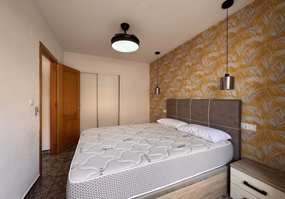Ref: WTi3212 — TORREVIEJA (Naufragos Beach area) – 3 Bedrooms Apartment on 1st Floor with comm. Pool in Gated Residential, 100m to the Beach | White Villas in Spain WhiteVillasInSpain14 8