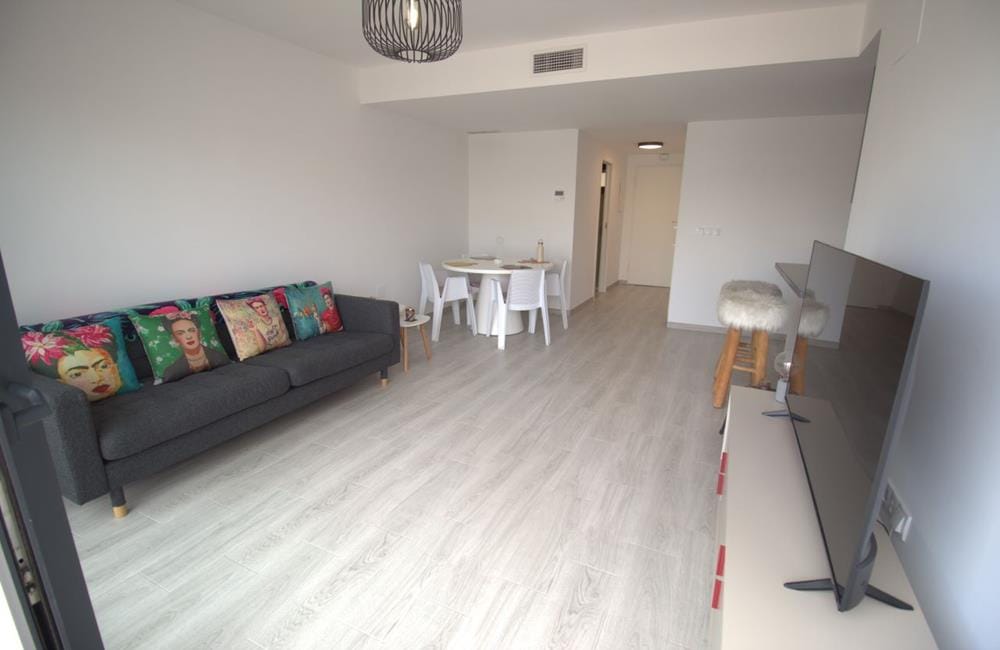 Ref: WV2622 — PLAYA FLAMENCA – 2 Bedrooms PentHouse with comm. Pool, Terrace, Solarium and Parking. | White Villas in Spain WhiteVillasInSpain15 22