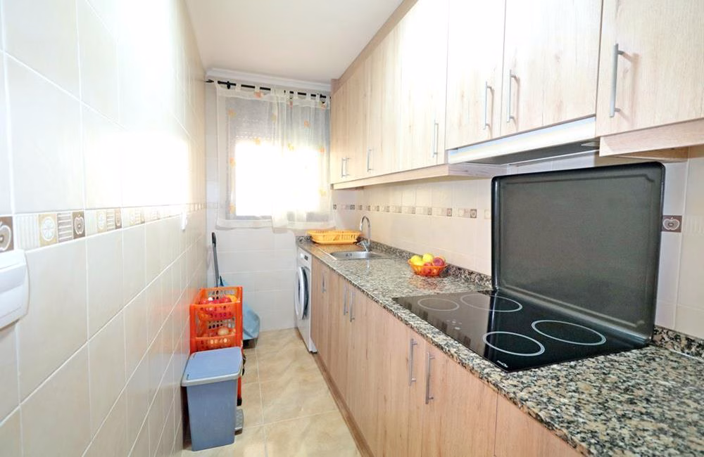Ref: WPR1917 — TORREVIEJA (Acequion Beach area) – 2 Bedrooms Apartment on 1st Floor with Lift Access, Parking and Terrace, 100m to the Beach | White Villas in Spain WhiteVillasInSpain15 9