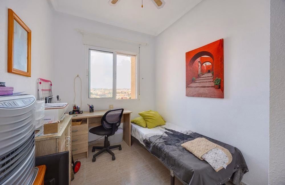 Ref: WM21044 — TORREVIEJA – 2 Bedrooms Apartment on 6th Floor with Lift, comm. Pool and Sea Views Terrace. | White Villas in Spain WhiteVillasInSpain17 24