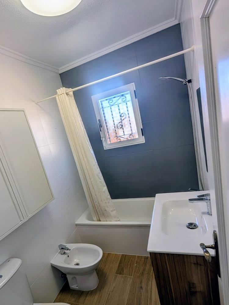 Ref: WS5418 — LOS ALTOS (Orihuela Costa) – 3 Bedrooms TownHouse with comm. Pool and Solarium. | White Villas in Spain WhiteVillasInSpain17 25