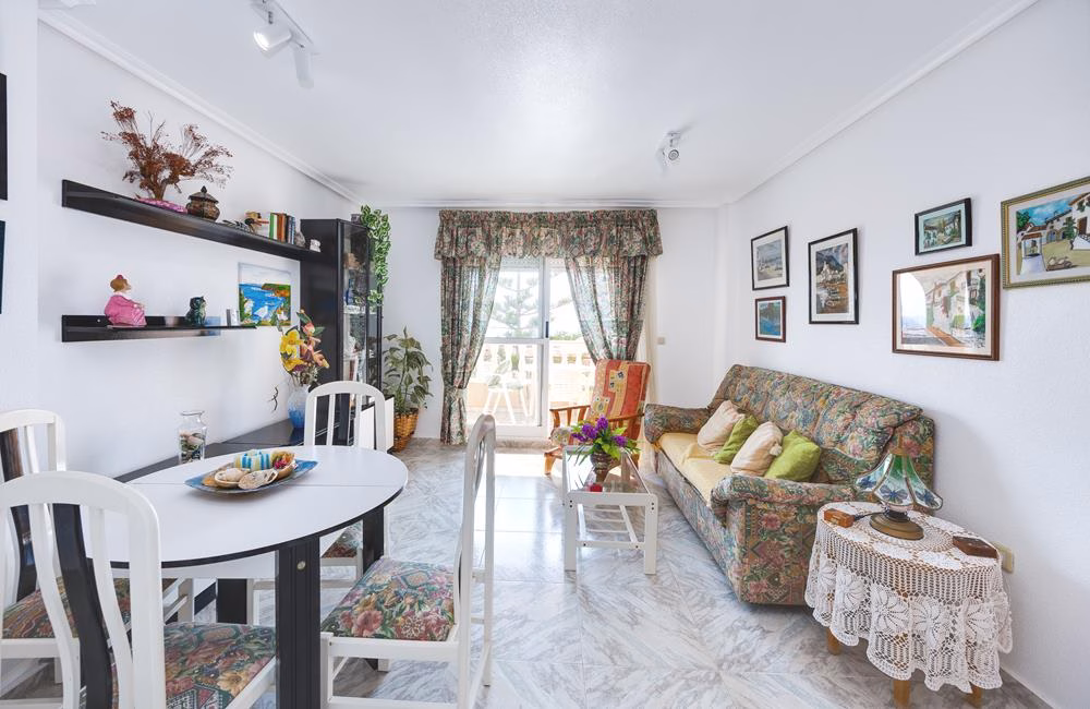Ref: WS5426 — TORRE LA MATA (Torrevieja) – 2 Bedrooms Apartment on 3rd Floor with comm. Pool, Terrace and Sea Views, 100m to Beach. | White Villas in Spain WhiteVillasInSpain18 27