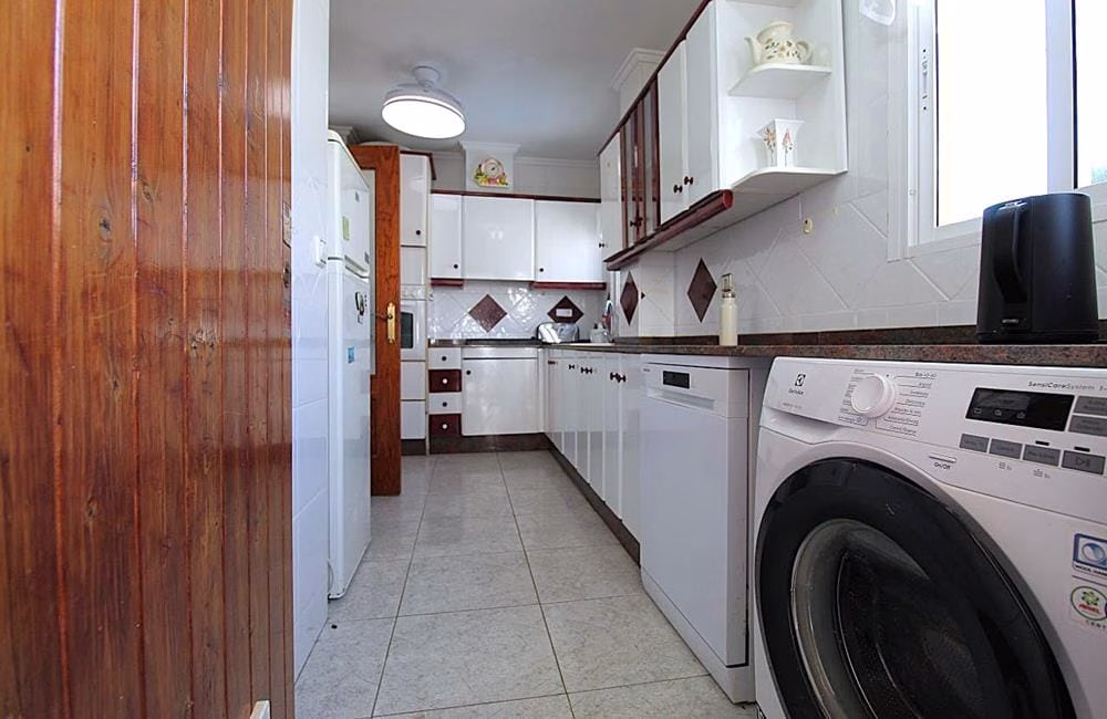 Ref: WV2621 — SAN MIGUEL de SALINAS – 3 Bedrooms Detached Villa with Pool, Garage, Solarium and Car. | White Villas in Spain WhiteVillasInSpain19 16