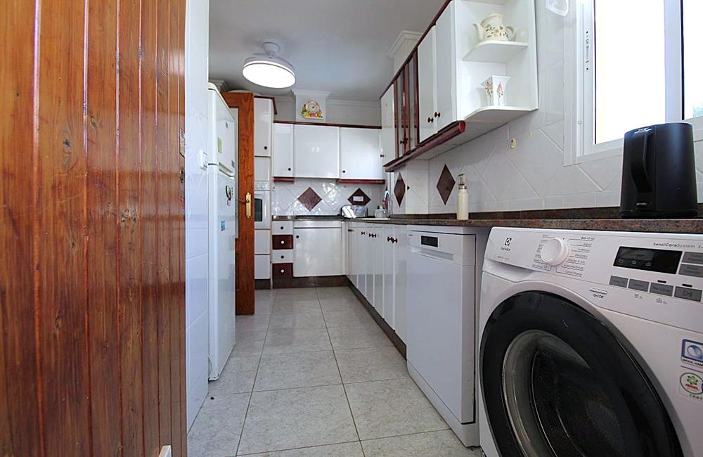 Ref: WV2621 — SAN MIGUEL de SALINAS – 3 Bedrooms Detached Villa with Pool, Garage, Solarium and Car. | White Villas in Spain WhiteVillasInSpain19 16