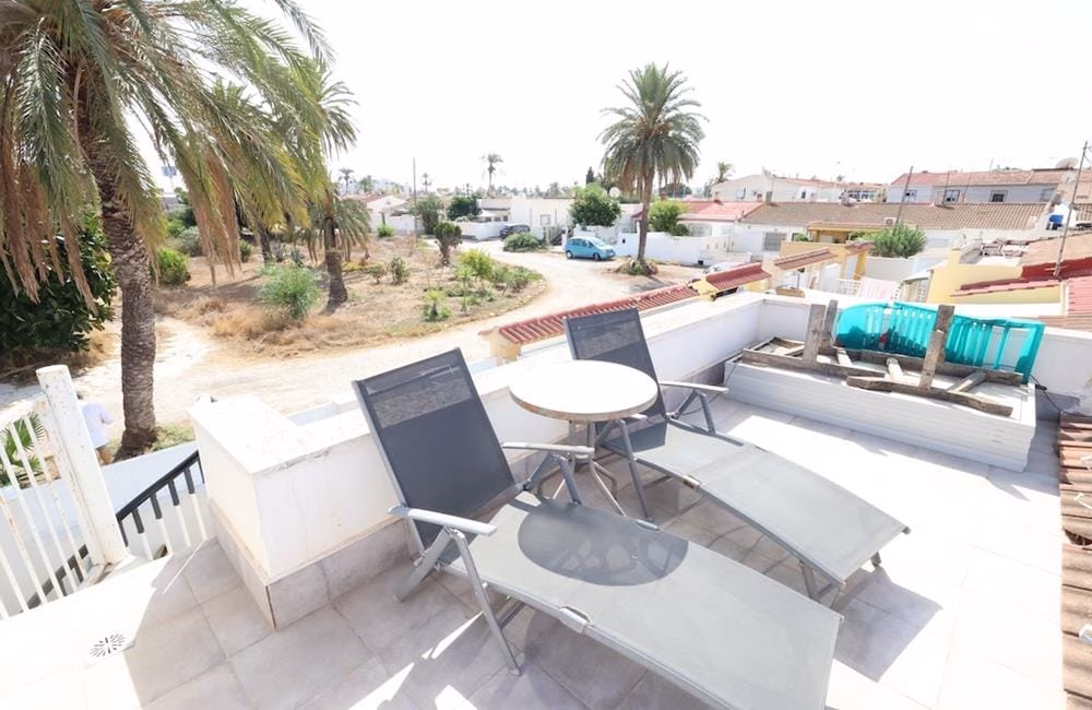 Ref: WIH3056 — TORREVIEJA – 3 Bedrooms Renovated Bungalow with comm. Pool, Parking and Solarium. | White Villas in Spain WhiteVillasInSpain20 23