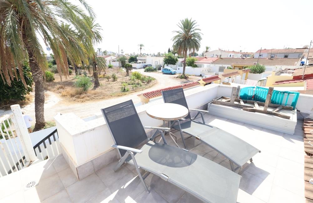 Ref: WIH3056 — TORREVIEJA – 3 Bedrooms Renovated Bungalow with comm. Pool, Parking and Solarium. | White Villas in Spain WhiteVillasInSpain20 23