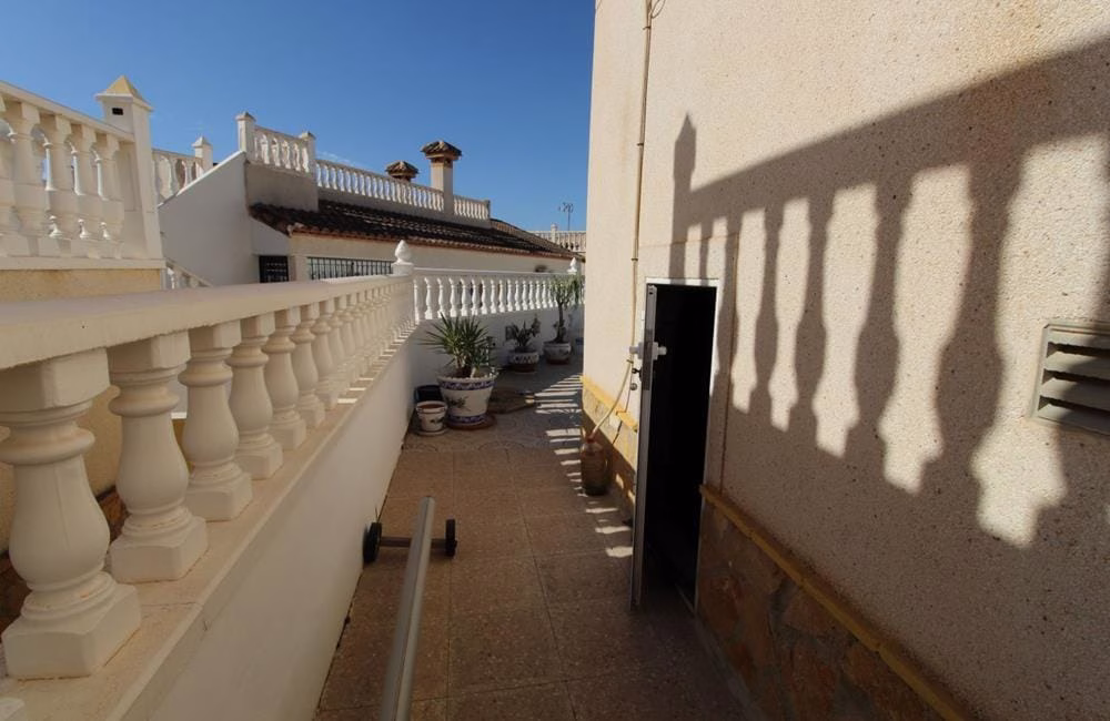 Ref: WV2621 — SAN MIGUEL de SALINAS – 3 Bedrooms Detached Villa with Pool, Garage, Solarium and Car. | White Villas in Spain WhiteVillasInSpain22 15