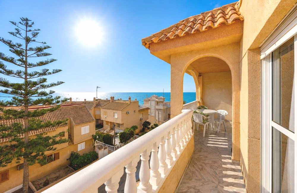 Index | White Villas in Spain 2 Bedrooms Apartment on 3rd Floor with comm. Pool, Terrace and Sea Views, 100m to Beach - Torre La Mata - Torrevieja