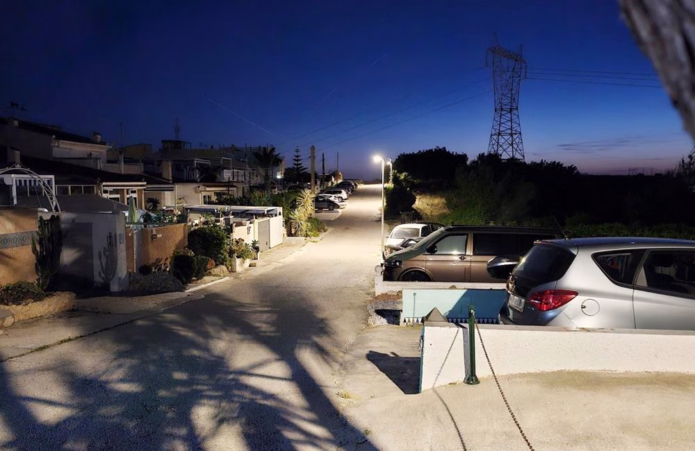 Ref: WSL1614 — CIUDAD QUESADA – 1 Bedroom Renovated Bungalow with Storage, Glazed-in Terrace and Parking. | White Villas in Spain WhiteVillasInSpain23 22